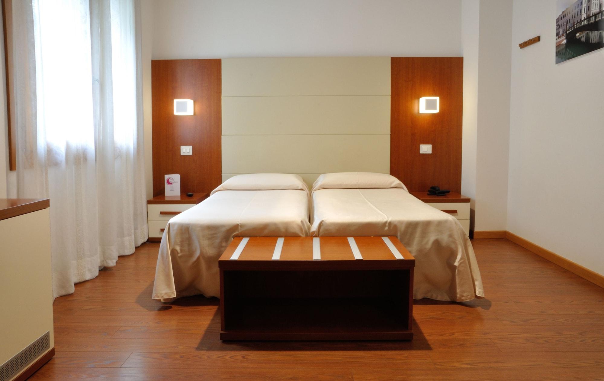 Hotel Mezzaluna Тревізо Екстер'єр фото