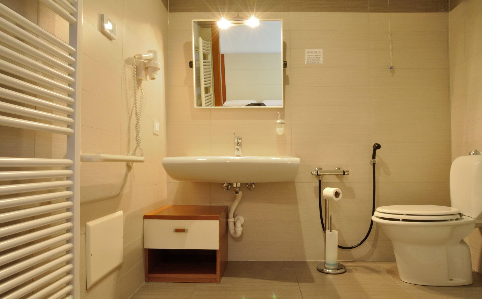 Hotel Mezzaluna Тревізо Екстер'єр фото